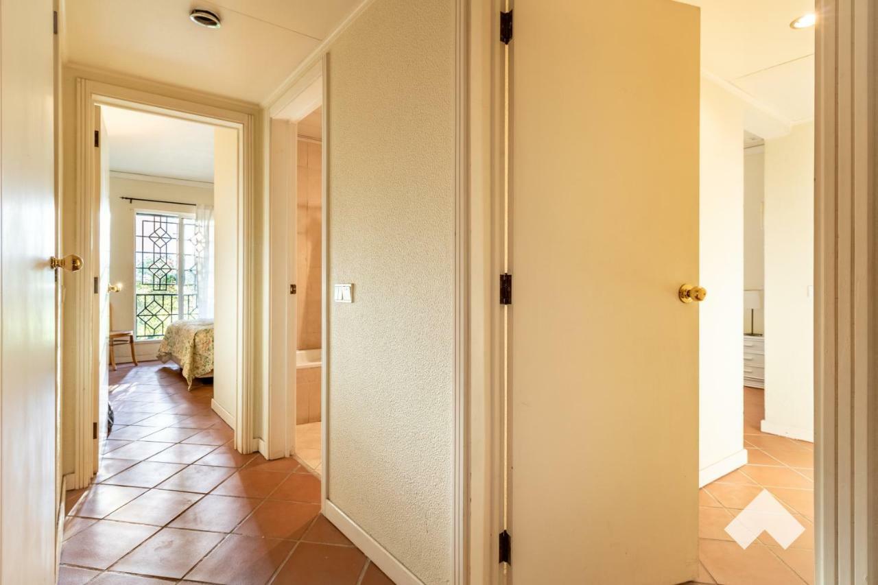 Spacious Villa In Jardim Do Golfe • Poolクアルテイラ エクステリア 写真
